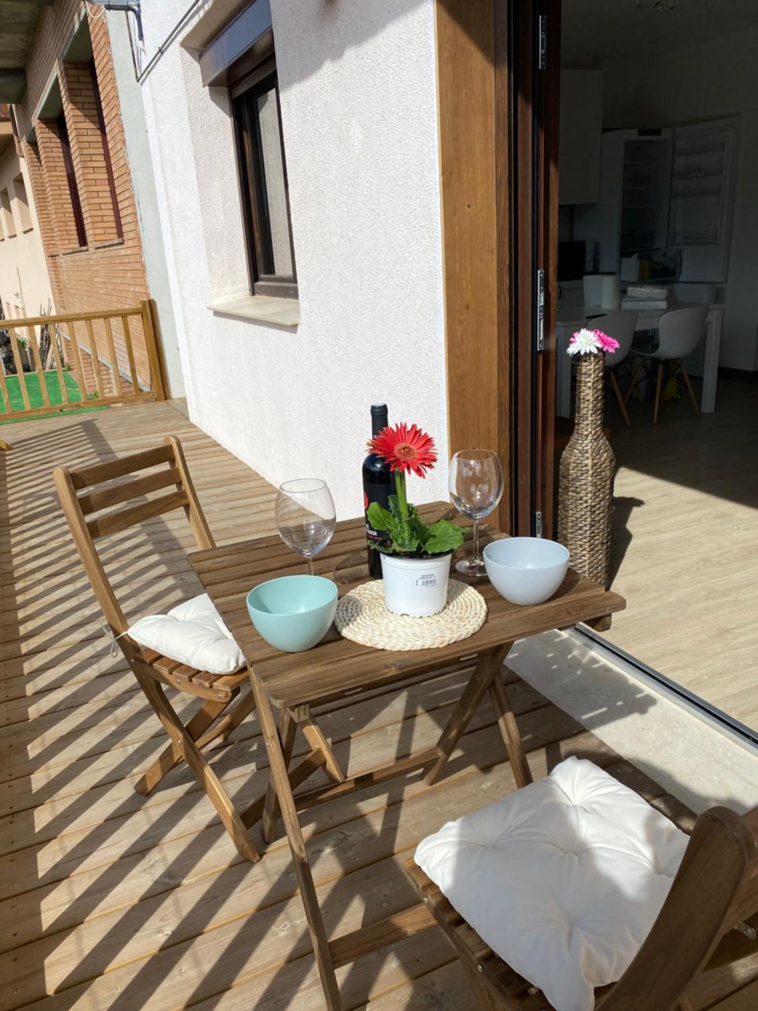 Apartamento Acogedor Sant Joan de les Abadesses Exterior photo